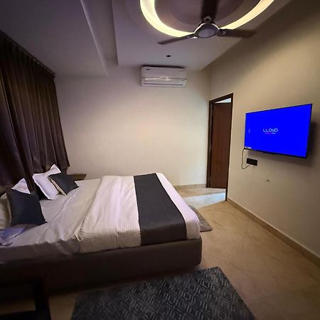 ホテル Agarwal'S Residency ヴィシャーカパトナム エクステリア 写真
